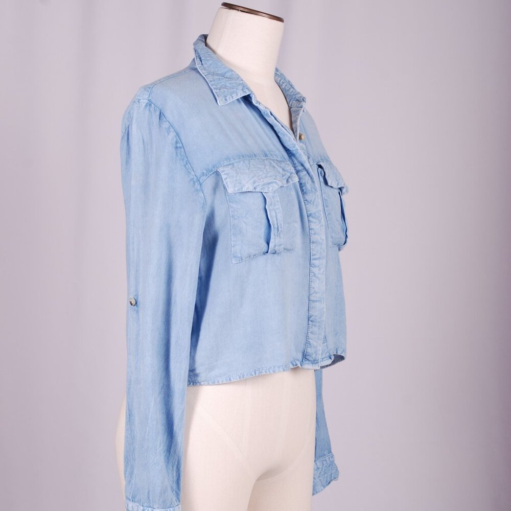 Euc Sim & Sam Cropped Chambray Button-Down, Sz - … - image 3